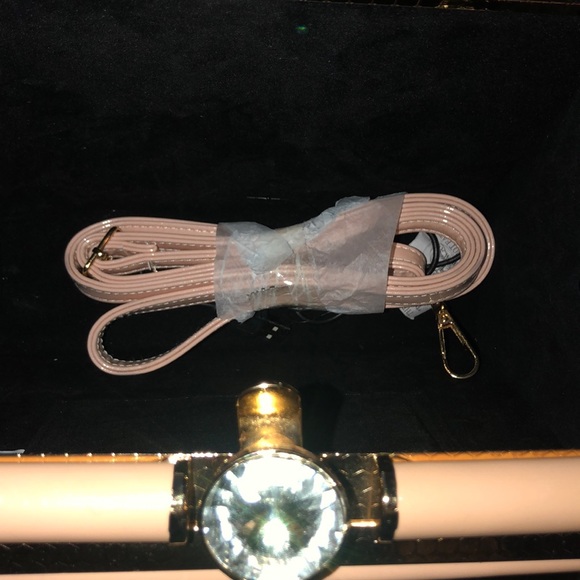 🔥sale🔥 H&M Luxury hand /shoulder bag - Picture 7 of 7